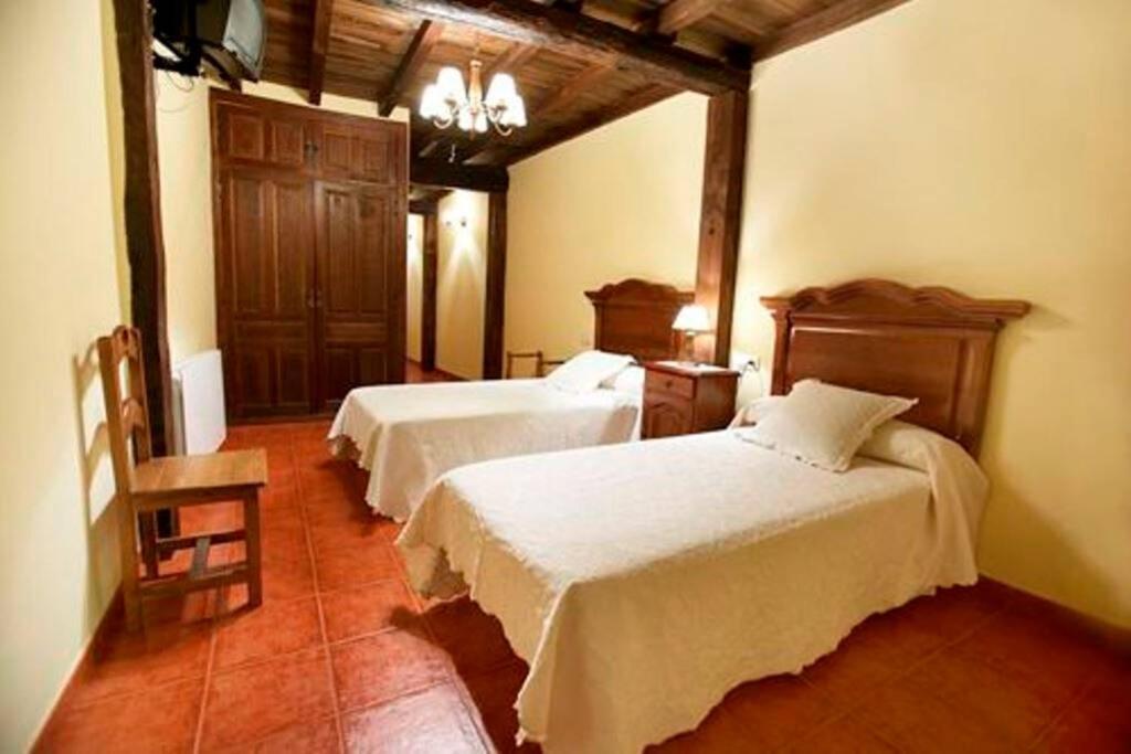 Casa Rural Los Portales Valle Del Jerte Кабесуела дел Вале Екстериор снимка
